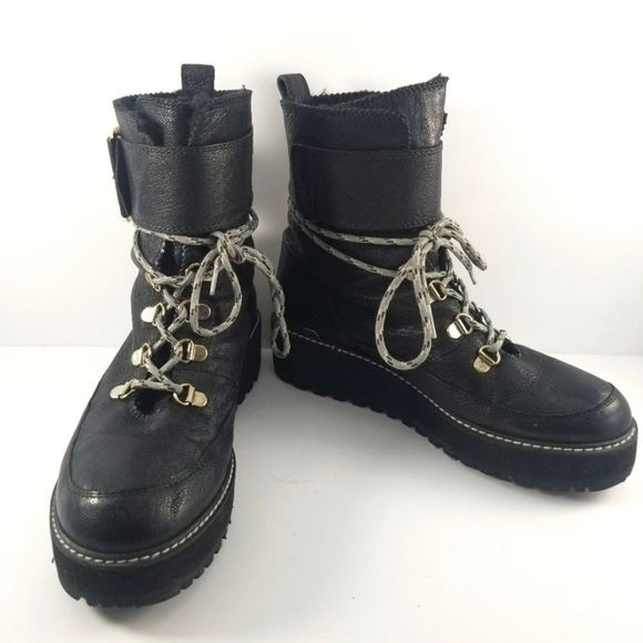 Stuart Weitzman Shoes - Stuart Weitzman Attackit Lug-Sole Hiker Boot in Black Size 9.5. S637